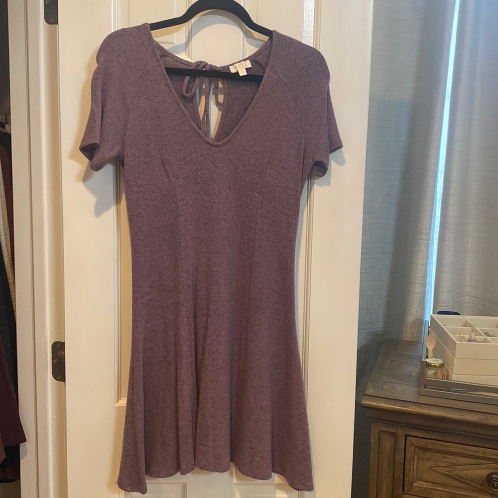 Light purple short sleeve dress